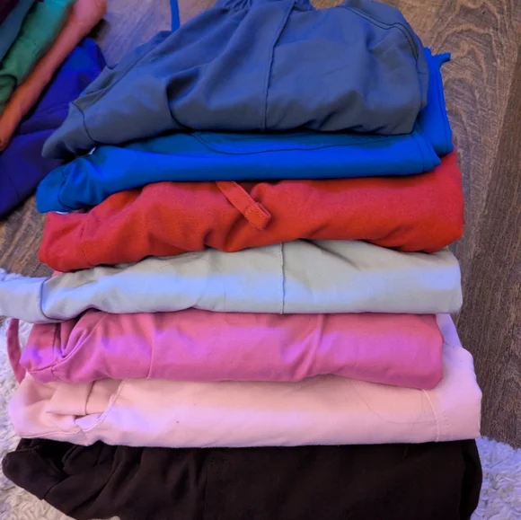 Colorful Scrubs Lot Size Extra Small - Picture 1 of 3